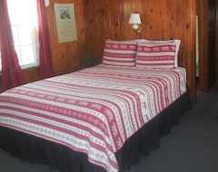 Hotel The Evening Shade River Lodge and Cabins (Chimney Rock, Sjedinjene Američke Države)