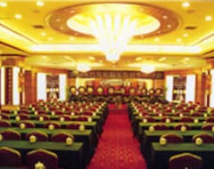 Khách sạn Emperor Hotel (Zhangjiajie, Trung Quốc)