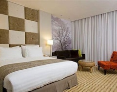 Sadot Hotel Ben Gurion Airport - An Atlas Boutique Hotel (Be'er Ya'akov, İsrail)