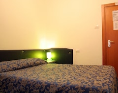 Hotel Romagna (Florence, Italy)