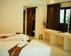 Khách sạn Summer Tree Hotel (Bangkok, Thái Lan)