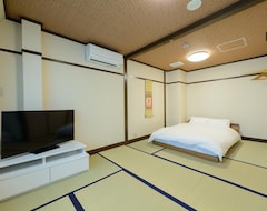 Otel Guest House Links (Kyoto, Japonya)