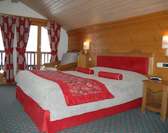 Khách sạn Hotel L'Ancolie Chalet du lac (Cruseilles, Pháp)