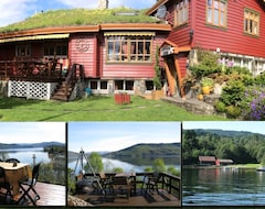 Toàn bộ căn nhà/căn hộ Fjordside Lodge (Bergen, Na Uy)