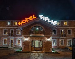 Hotel Tiflis (Ahıska, Gürcistan)