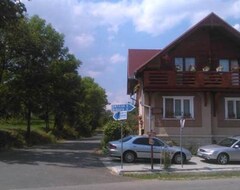 Pensión Pensiune Saroklak (Cluj-Napoca, Rumanía)