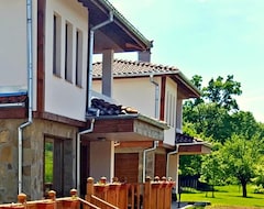 Otel Sinjirite (Elena, Bulgaristan)