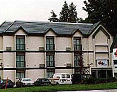 Khách sạn Canadian Inn (Surrey, Canada)