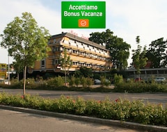 Hotelli Ai Ronchi Motor Hotel Brescia (Brescia, Italia)