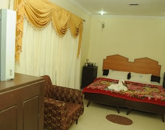 Resort Kstdc Hotel Mayura Sudrshan Ooty (Udhagamandalam, India)