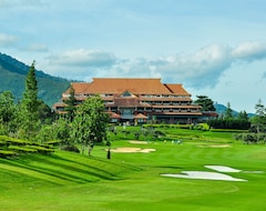 Jatinangor National Golf & Resort (Bandung, Endonezya)