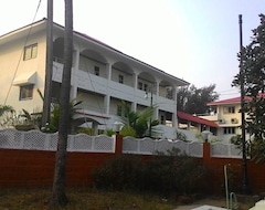 Lomakeskus Fantasea Beach Resort (Tarkarli, Intia)