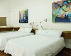 Khách sạn Casa Taller Ramirez (Playas, Ecuador)