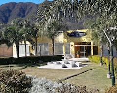 Khách sạn Don Oresttes (San Fernando del Valle de Catamarca, Argentina)