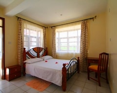 Khách sạn Diani Breeze Villas (Ukunda, Kenya)