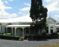 Khách sạn Waipoua Lodge (Aranga, New Zealand)
