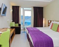 Hotel Club Riviera Montenegro (Herceg Novi, Montenegro)