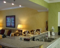 Căn hộ có phục vụ Shores Of Panama Penthouse Resort (Panama City, Hoa Kỳ)