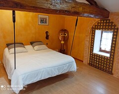 Koko talo/asunto Bed And Breakfast La Floiracaise (Floirac, Ranska)