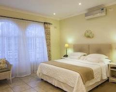 Hotel Sandals Guest House (Durban, South Africa)
