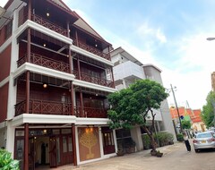 Khách sạn Phongsavath Boutique Hotel (Viêng Chăn, Lào)