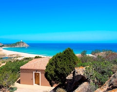 Otel Baia Di Chia Resort Sardinia, Curio Collection By Hilton (Domus de Maria, İtalya)