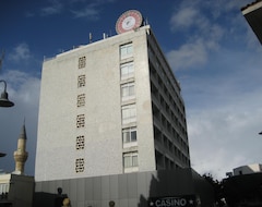 Hotel Saray (Nicosia, Chipre)