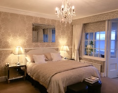 Bed & Breakfast Foamedge Guesthouse (Porthcawl, Vương quốc Anh)
