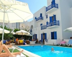Khách sạn Hotel Frangiscos Inn (Livadia - Paros, Hy Lạp)