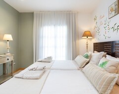 Hele huset/lejligheden Paradise Suite Luxury Apt. / 3 Heated Pools / Pool Bar / Wifi / Near Beach (Adeje, Spanien)