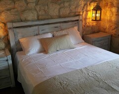 Khách sạn Vivian’S Stone House (Siviri, Hy Lạp)