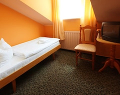 Hotel Merkury (Pruszcz Gdański, Polonia)