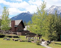 Khách sạn Banff Gate Mountain Resort (Canmore, Canada)