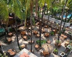 Hotel Lucianas Beach Resort (Cavelossim, India)