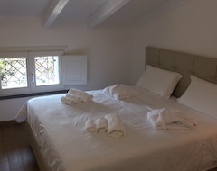Hotel Appartamenti & Villa Il Delfinetto (San Vincenzo, Italia)