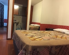 Hotel Acércate Apartamentos (Lima, Peru)
