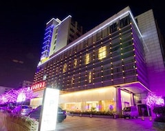 Days Hotel Nanjing (Nanjing, Çin)