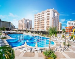 Hôtel Ramada Resort Lara (Lara, Turquie)
