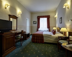 Hotel Szidonia Manor House (Rojtokmuzsaj, Hungary)
