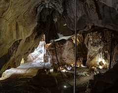 Hotel Capricorn Caves (Rockhampton, Australia)