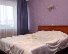 Hotel Yubulieynaya (Babruisk, Belarus)