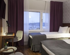 Hotel Ronneberga Kursgard (Lidingö, Sweden)