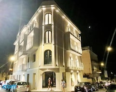 Khách sạn Solmaris Tropea Rooms & Suites (Tropea, Ý)