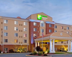 Holiday Inn Express Hotel And Suites Petersburg - Fort Lee, An Ihg Hotel (Petersburg, USA)