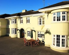 Hotel Castle Lodge (Killarney, Ireland)