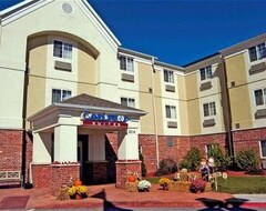 Hotel Candlewood Suites Jefferson City (Jefferson City, USA)