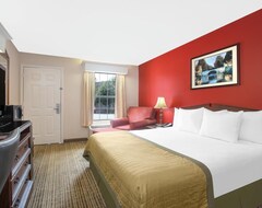Khách sạn Baymont Inn And Suites (Brunswick, Hoa Kỳ)