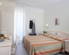 Hotel Villa Franca (Bellaria-Igea Marina, Italy)