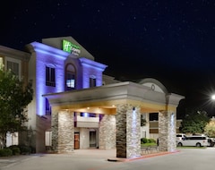 Holiday Inn Express & Suites Dallas - Duncanville, An Ihg Hotel (Duncanville, USA)