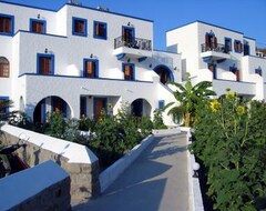 Hotel Nicolas Studios (Skala, Greece)